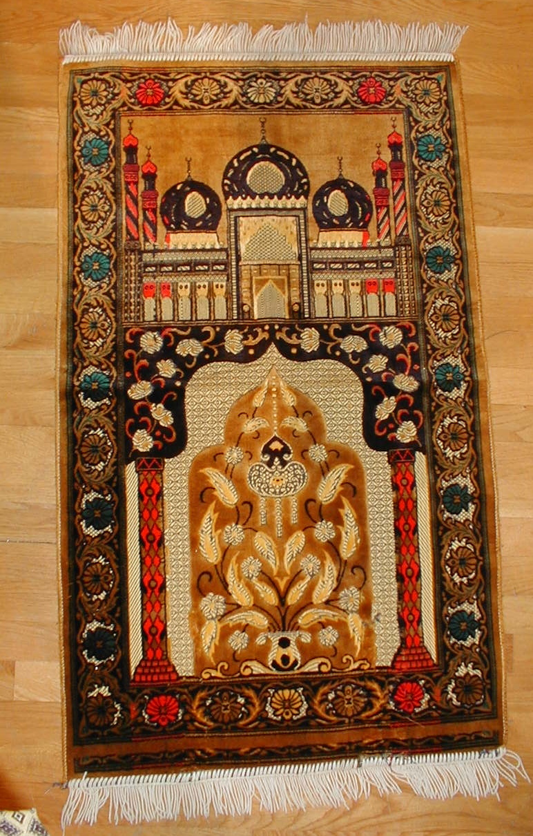 Prayer Rug 1.JPG