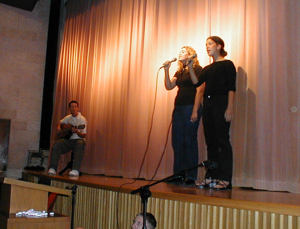 Talent Show - sing.JPG